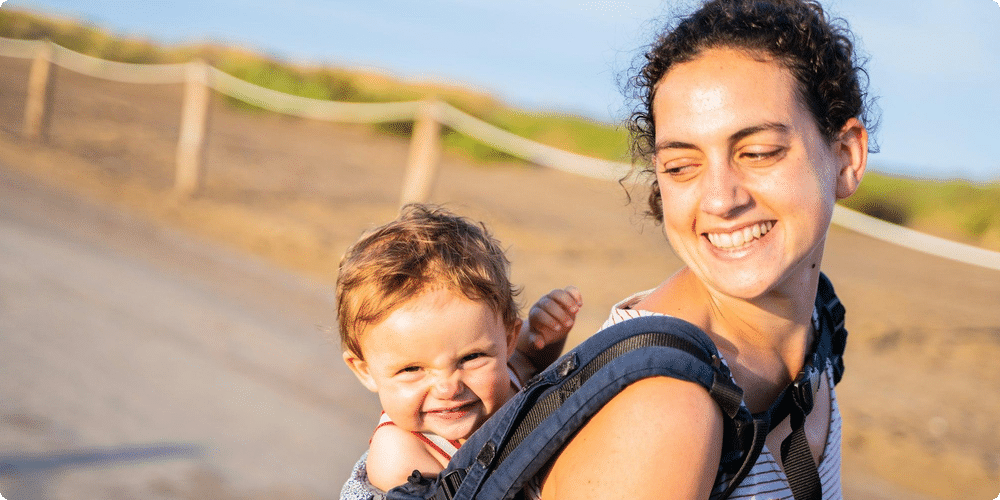 Comment choisir un porte-bébé ergonomique ?